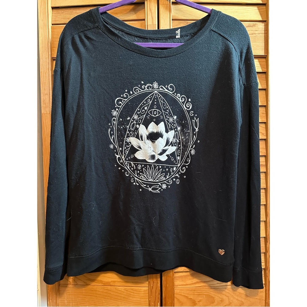 Kendall and Kylie Crew Neck